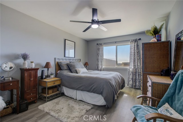 1707 Pacific Coast Highway, Hermosa Beach, California 90254, 2 Bedrooms Bedrooms, ,2 BathroomsBathrooms,Residential,Sold,Pacific Coast Highway,SB24075090