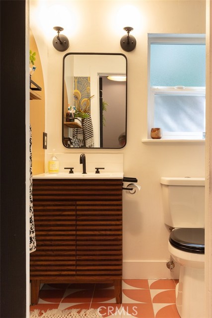 Detail Gallery Image 28 of 33 For 220 Oak Dr., Lake Arrowhead,  CA 92352 - 3 Beds | 2 Baths