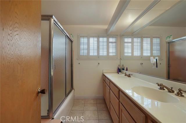 16837 Itasca photo 18