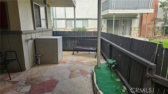 22947 Nadine Circle, Torrance CA: https://media.crmls.org/medias/1fbd8ed8-f32c-4086-81b0-aa85a07a4e2b.jpg