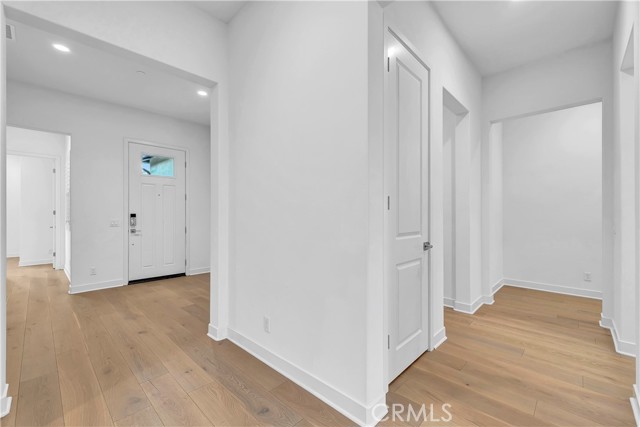 Detail Gallery Image 26 of 62 For 14432 Windfall Ln, Huntington Beach,  CA 92647 - 3 Beds | 2/1 Baths