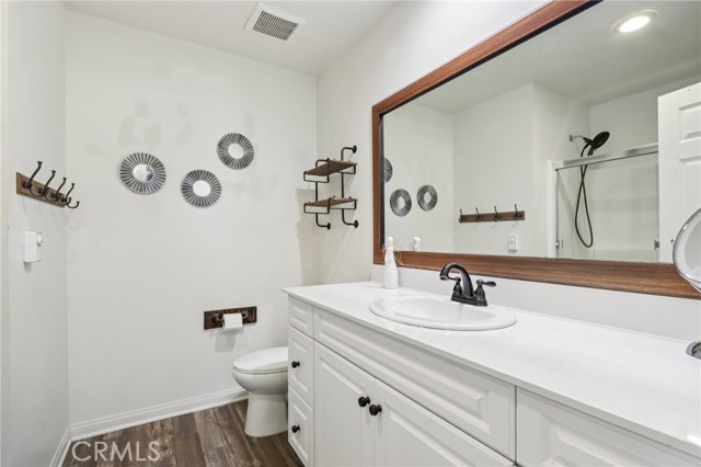 Detail Gallery Image 16 of 28 For 37522 Citron Pl, Palmdale,  CA 93551 - 4 Beds | 2/1 Baths