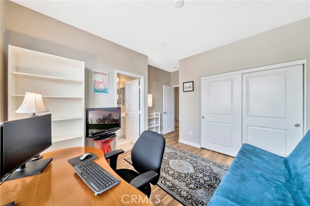 5325 Pacific Terrace, Hawthorne CA: https://media.crmls.org/medias/1fbf578c-f433-48a0-8cc1-30512eff16b7.jpg
