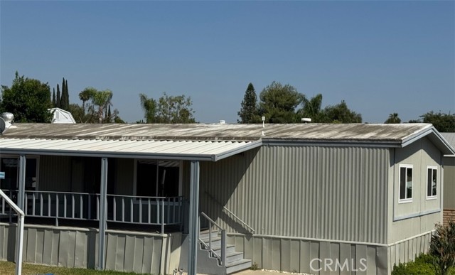 15181 Van Buren Boulevard, Riverside CA: https://media.crmls.org/medias/1fbf8b2c-c905-406d-8c06-21870c3eab82.jpg