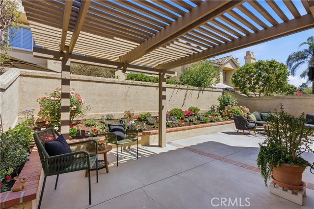 Detail Gallery Image 18 of 47 For 136 Encantado, Rancho Santa Margarita,  CA 92688 - 3 Beds | 2/1 Baths