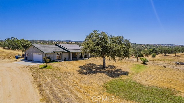 35095 Rough Rider Way, Raymond CA: https://media.crmls.org/medias/1fc04e88-3864-4453-b9e4-a96159ef6717.jpg