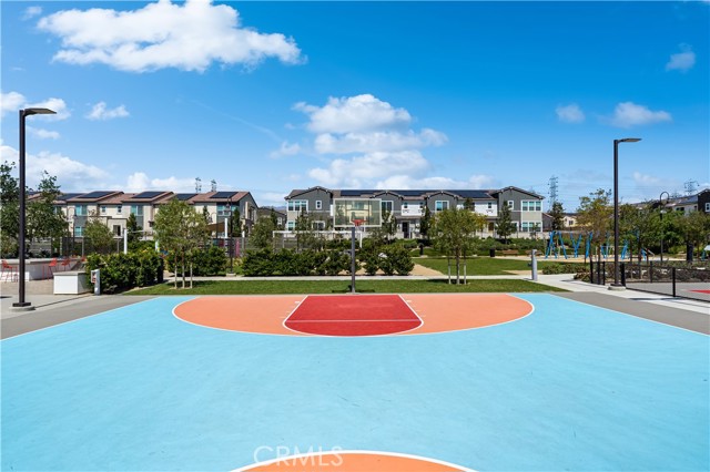 BASKETBALL COURT