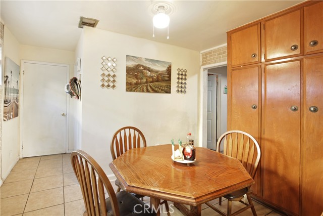 Detail Gallery Image 9 of 30 For 12148 Marbel Ave, Downey,  CA 90242 - 4 Beds | 2 Baths