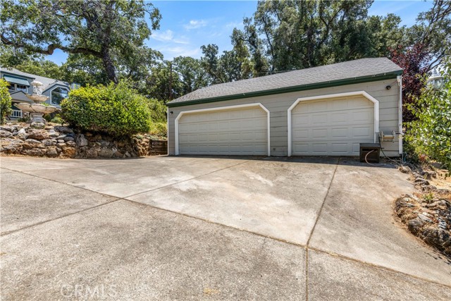 1940 Westlake Drive, Kelseyville CA: https://media.crmls.org/medias/1fc40b4b-17d6-4762-a9c2-bde055a229df.jpg