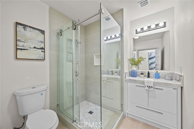 Detail Gallery Image 15 of 28 For 1520 S Olive Ave, Alhambra,  CA 91803 - 4 Beds | 3/1 Baths
