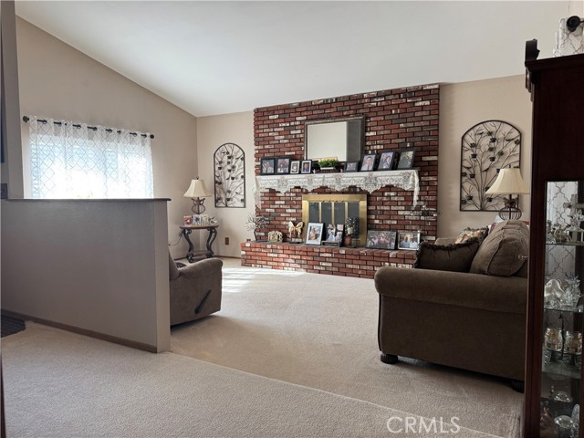 Detail Gallery Image 3 of 33 For 751 Rimrock, Barstow,  CA 92311 - 3 Beds | 2 Baths