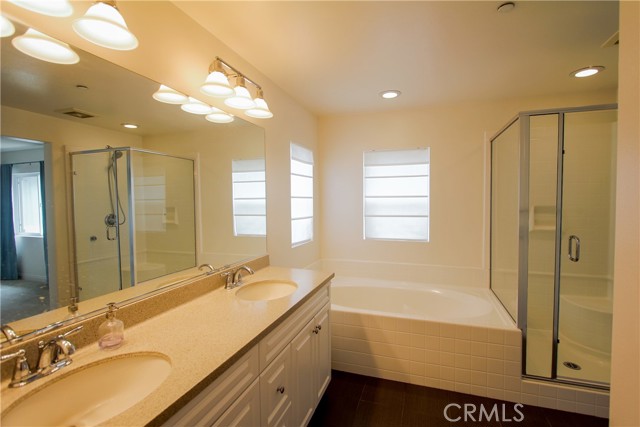 Detail Gallery Image 15 of 32 For 3981 E Heritage Ln, Ontario,  CA 91761 - 3 Beds | 2/1 Baths