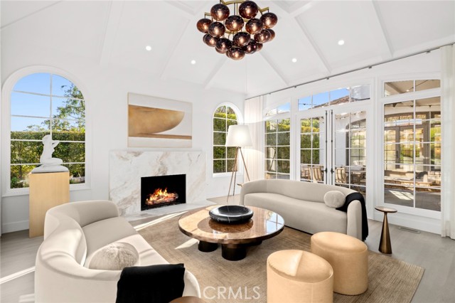 Detail Gallery Image 10 of 70 For 15 Shoreline, Newport Coast,  CA 92657 - 5 Beds | 4/1 Baths