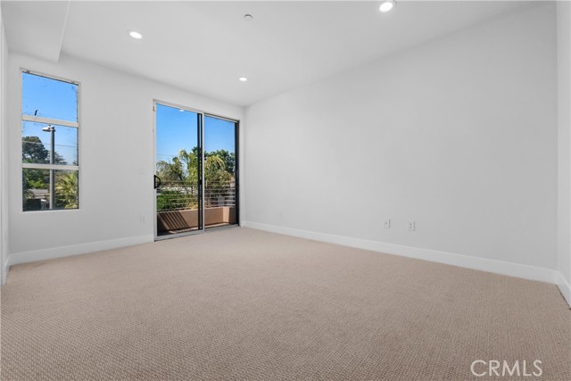 13440 Moorpark Street, 101 photo 31