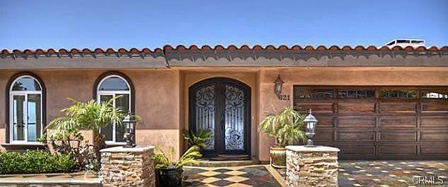 Detail Gallery Image 2 of 26 For 621 Loretta Dr, Laguna Beach,  CA 92651 - 5 Beds | 4/1 Baths