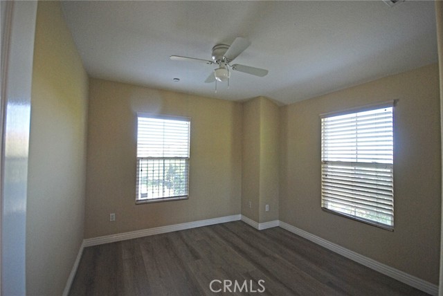 Detail Gallery Image 16 of 21 For 25550 via Ventana, Valencia,  CA 91381 - 3 Beds | 3 Baths