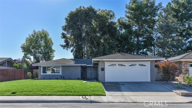 Detail Gallery Image 1 of 40 For 24342 Blueridge Rd, Lake Forest,  CA 92630 - 3 Beds | 2/1 Baths