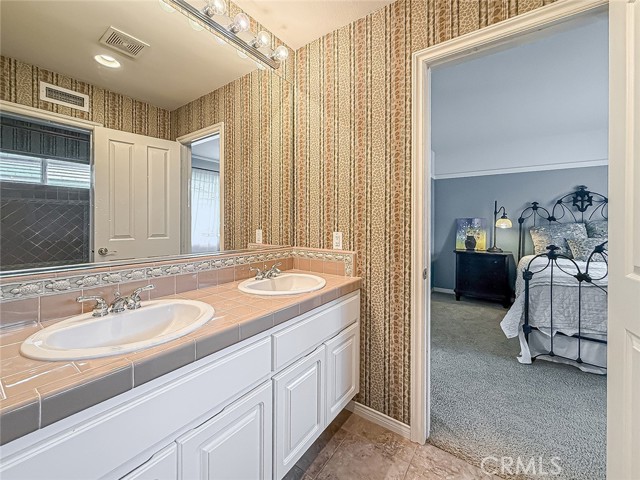 Detail Gallery Image 27 of 42 For 25012 Southern Oaks Dr, Stevenson Ranch,  CA 91381 - 4 Beds | 3 Baths