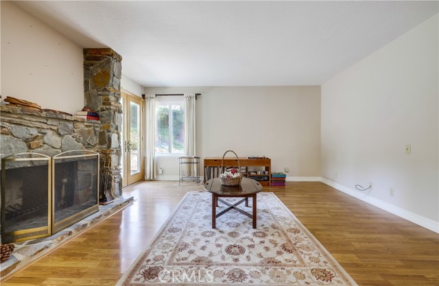 Detail Gallery Image 17 of 63 For 22851 Pocetas, Mission Viejo,  CA 92692 - 5 Beds | 3 Baths