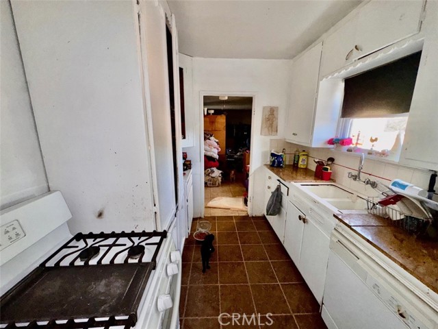 21835 Dotame Avenue, Apple Valley CA: https://media.crmls.org/medias/1fca73e3-80dd-469a-bfb5-73030fee9c3b.jpg