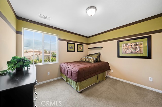 12729 Indian Ocean Drive, Etiwanda CA: https://media.crmls.org/medias/1fcaa0f0-8d46-4352-b6bb-de6852fd8927.jpg