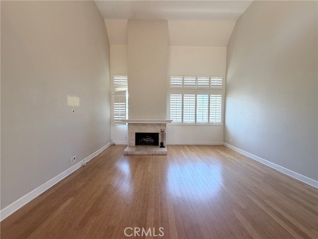 14647 Dickens, 8 photo 5