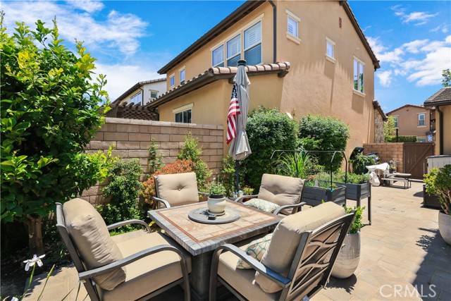 55 Fuchsia, Lake Forest CA: https://media.crmls.org/medias/1fcd31a7-fca8-4ec4-8bd4-c42ba406da71.jpg