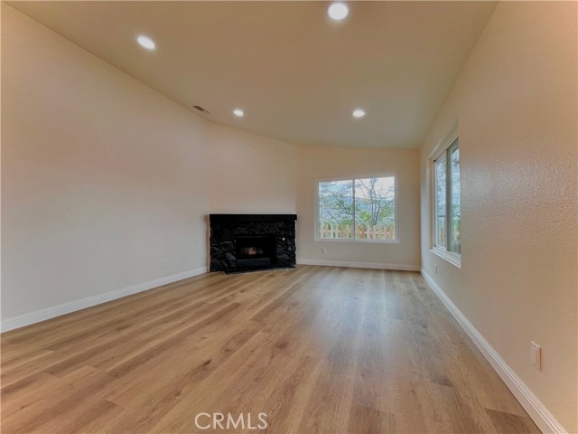 Detail Gallery Image 12 of 30 For 19042 Diplomat Ave, Corona,  CA 92881 - 3 Beds | 2 Baths