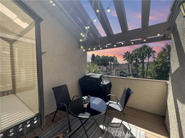 3520 Paseo De Los Americanos, Oceanside CA: https://media.crmls.org/medias/1fce94ff-27c2-49a8-bde5-dd49e165d57c.jpg