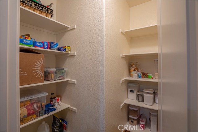 https://media.crmls.org/medias/1fced8a1-3268-41bb-84ca-750f004da08f.jpg