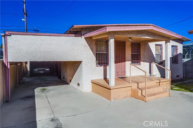 725 W 85th Street, Los Angeles, California 90044, ,Residential Income,For Sale,725 W 85th Street,CRSB24007515