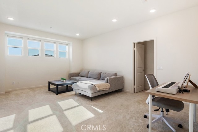 4835 S Cora Way, Ontario CA: https://media.crmls.org/medias/1fd0e297-ab64-4052-aefb-6b6d59709b2e.jpg