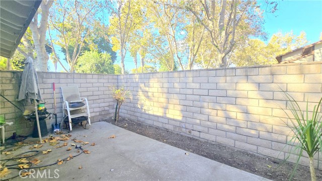 Detail Gallery Image 11 of 26 For 2107 S Magnolia Ave, Ontario,  CA 91762 - 2 Beds | 1/1 Baths