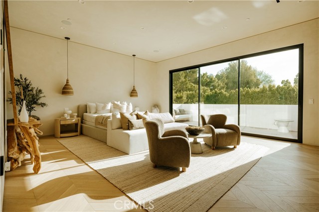 5461 Bothwell Road, Tarzana CA: https://media.crmls.org/medias/1fd3ba34-1034-4b05-9e40-5afb1ffad38b.jpg