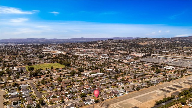 Detail Gallery Image 4 of 43 For 1232 E Chestnut Ave, Orange,  CA 92867 - 3 Beds | 2 Baths