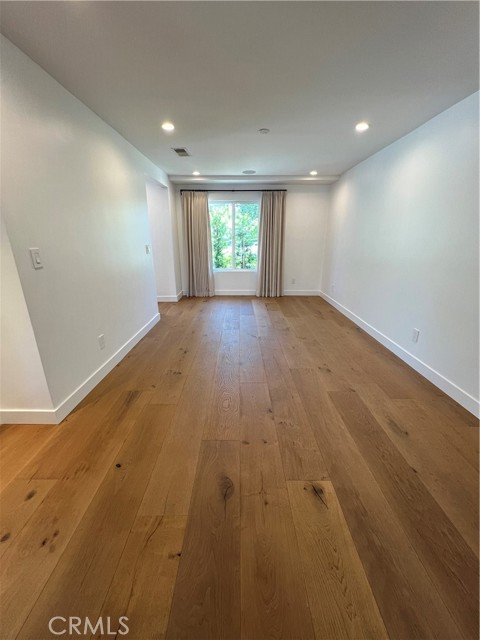 Detail Gallery Image 21 of 47 For 1863 Burleson, Thousand Oaks,  CA 91360 - 5 Beds | 2/1 Baths