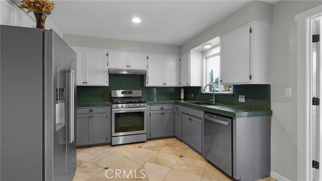 Detail Gallery Image 12 of 43 For 1465 Happy Woods, Paradise,  CA 95969 - 3 Beds | 2 Baths