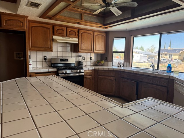 Detail Gallery Image 9 of 18 For 17874 Donert St, Hesperia,  CA 92345 - 3 Beds | 2 Baths