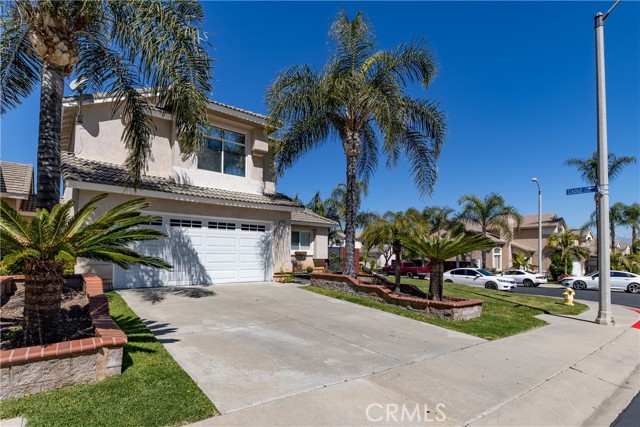 Detail Gallery Image 2 of 59 For 2658 Sena St, Corona,  CA 92882 - 3 Beds | 2/1 Baths