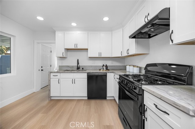 Detail Gallery Image 24 of 34 For 201 S Melrose, Placentia,  CA 92870 - – Beds | – Baths