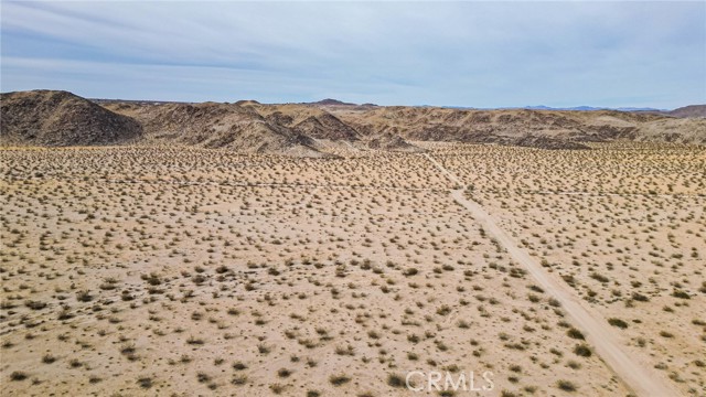 Detail Gallery Image 23 of 29 For 4500 Laferney Ave, Joshua Tree,  CA 92252 - – Beds | – Baths