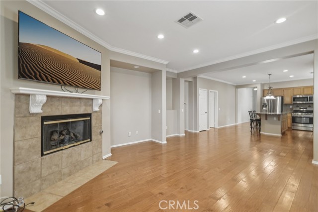 28523 Santa Catarina Road, Saugus CA: https://media.crmls.org/medias/1fd8895c-c832-470b-86f5-e67f9d9328a2.jpg