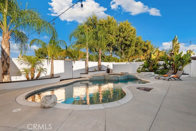 5970 Fairlane Avenue, Eastvale CA: https://media.crmls.org/medias/1fd89071-9c7c-49f3-96b9-9a5cc0643df2.jpg