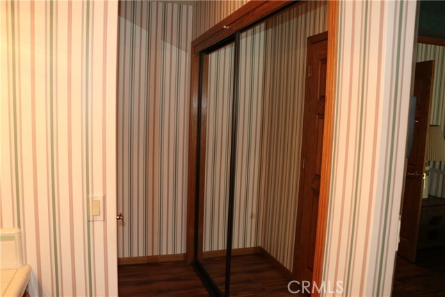 Detail Gallery Image 23 of 59 For 2474 Oak Ln, Big Bear City,  CA 92314 - 3 Beds | 2/1 Baths