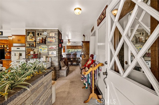 7012 State Hwy 32, Orland CA: https://media.crmls.org/medias/1fd8fc13-478d-4fa5-97c2-ae65aaf00975.jpg