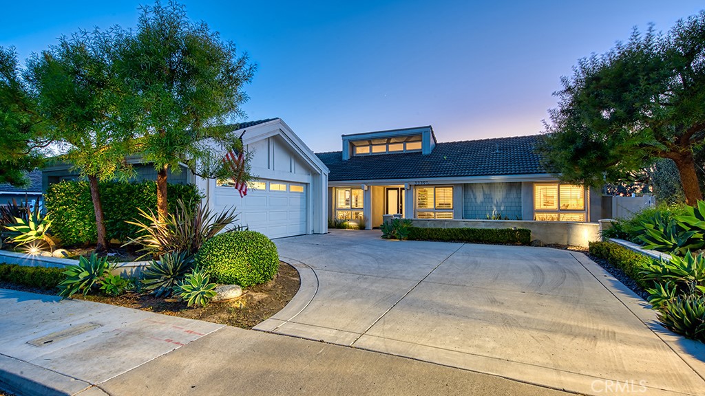 MLS #OC25266917 image #27