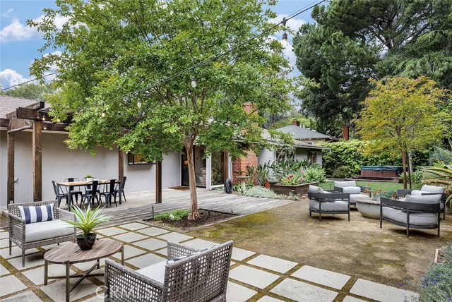 Detail Gallery Image 23 of 29 For 435 Paulette Pl, La Canada Flintridge,  CA 91011 - 3 Beds | 2 Baths