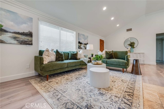 3 Bed Home for Sale in Costa Mesa, California