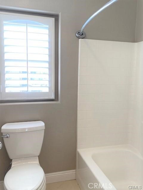 61 Meadow Valley, Irvine CA: https://media.crmls.org/medias/1fda9143-f3fe-4d43-bd36-2e8562e1926a.jpg
