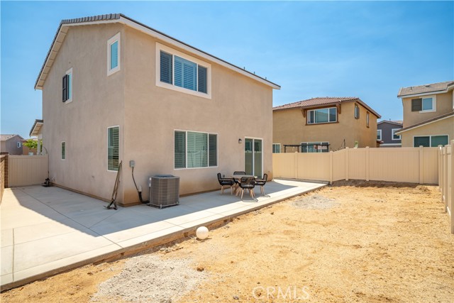 30341 Wild Oat Street, Murrieta CA: https://media.crmls.org/medias/1fdade16-44e6-4351-985b-682fc956f8ab.jpg